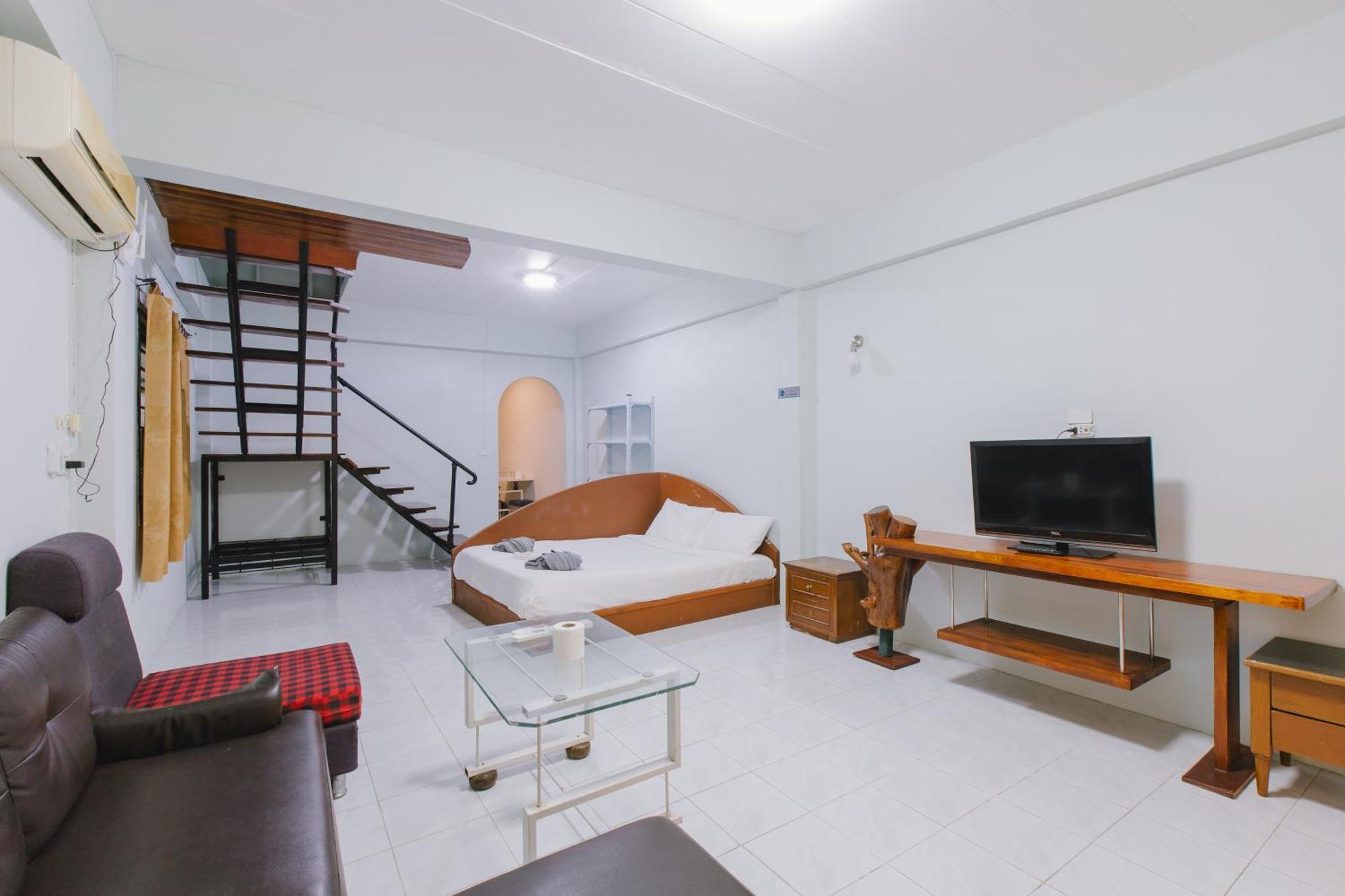 Royal Prince Residence Patong Екстериор снимка