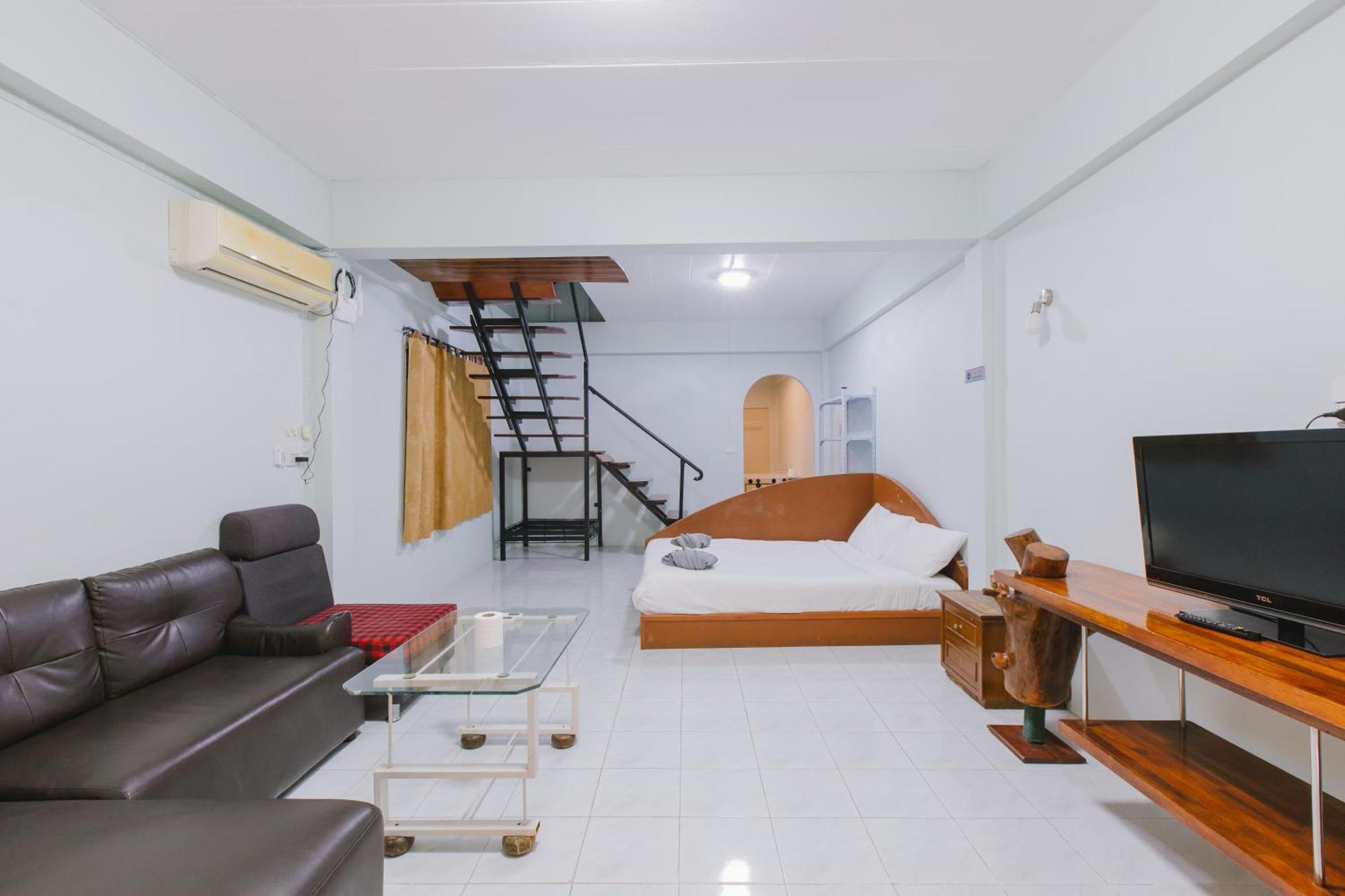 Royal Prince Residence Patong Екстериор снимка