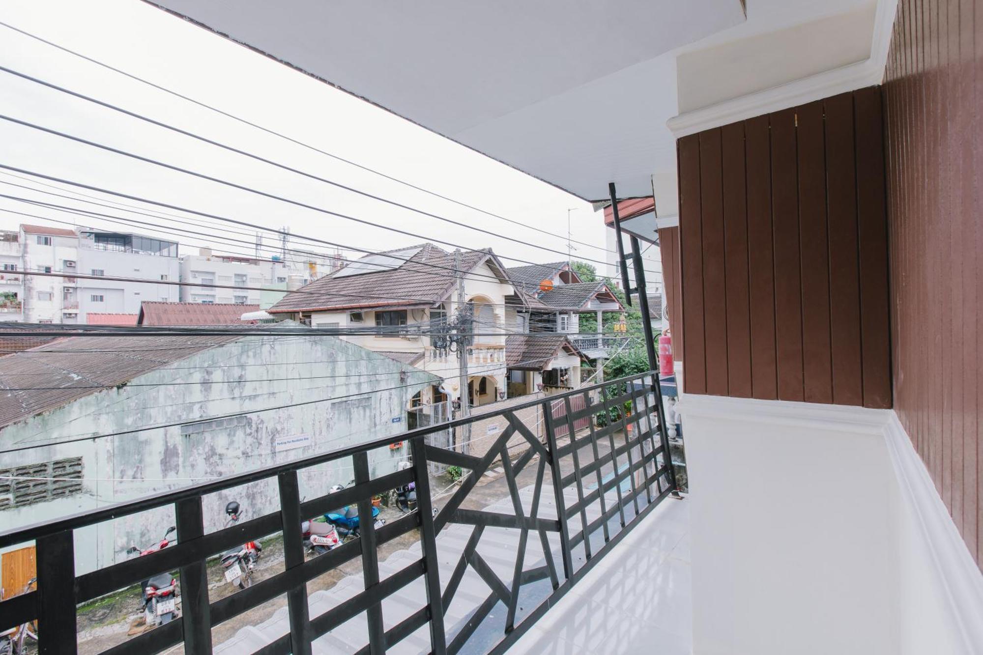 Royal Prince Residence Patong Стая снимка