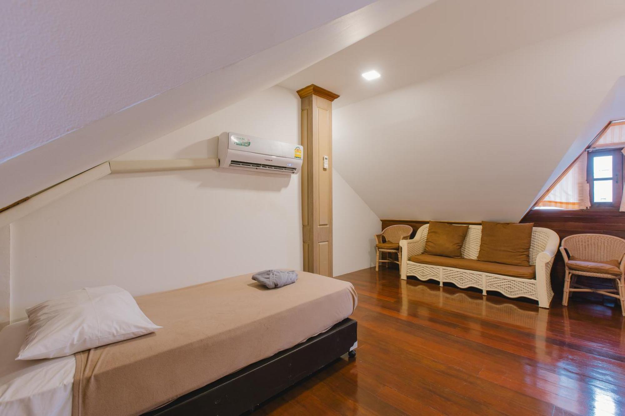 Royal Prince Residence Patong Стая снимка