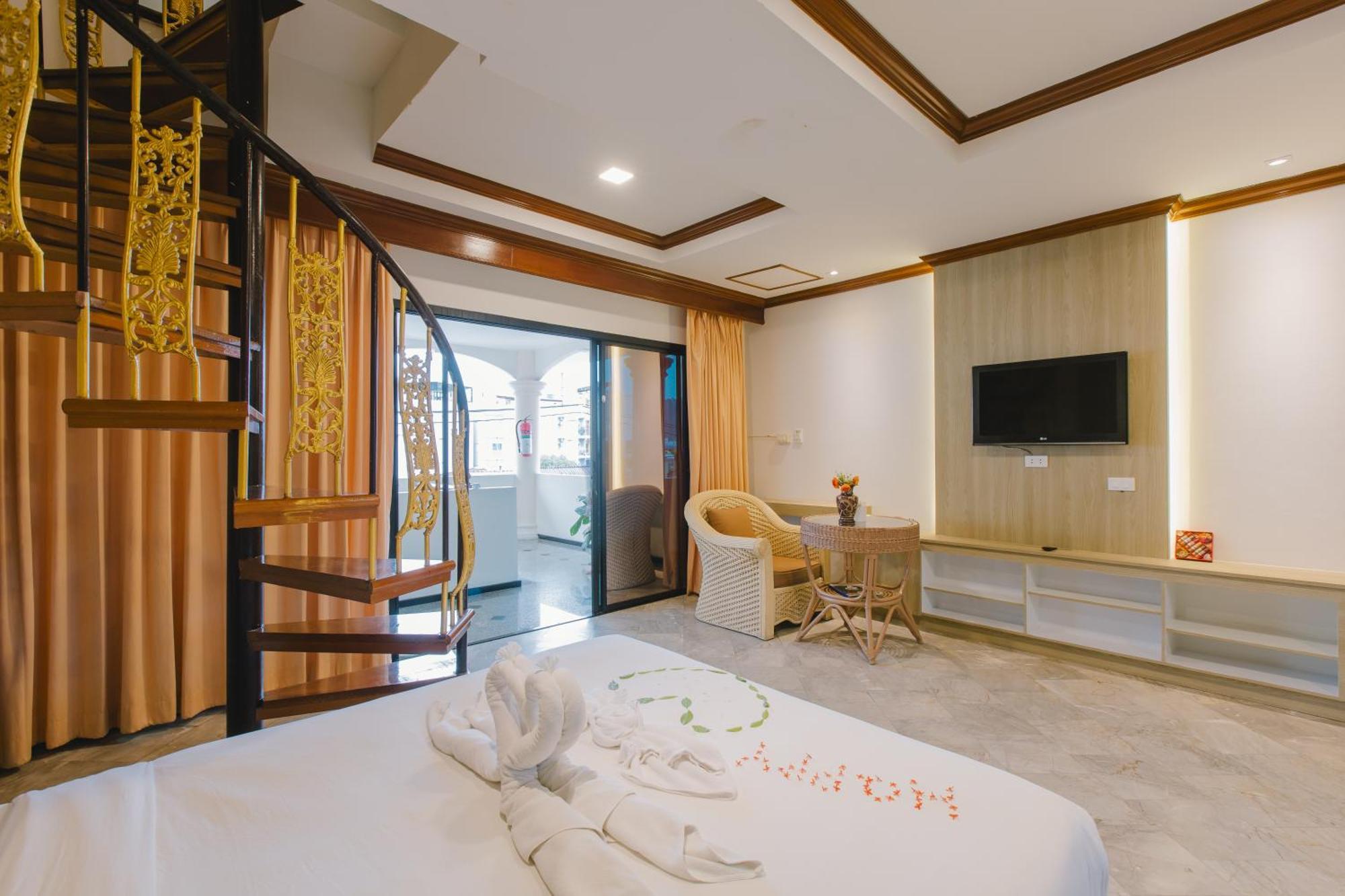 Royal Prince Residence Patong Стая снимка