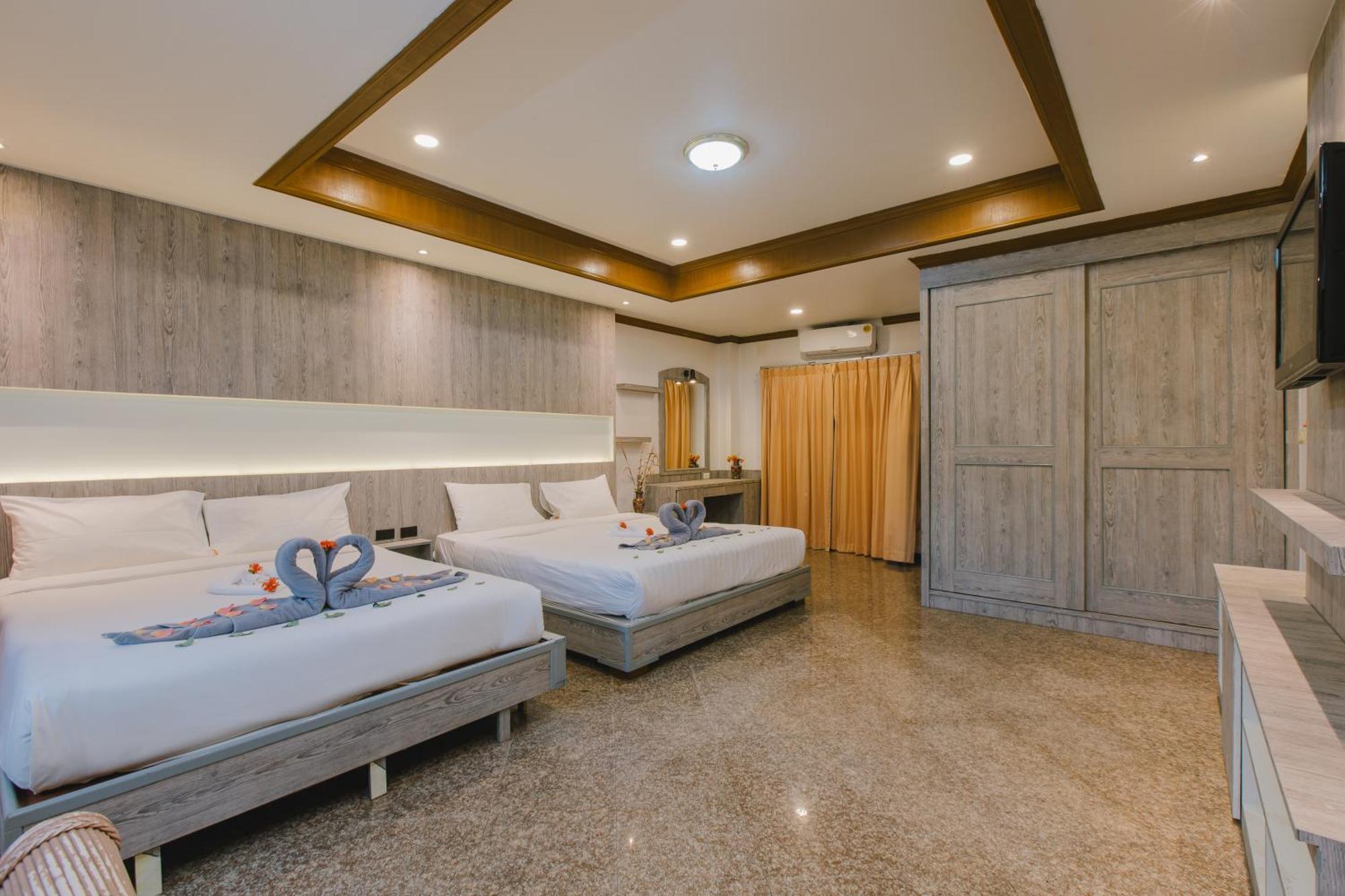 Royal Prince Residence Patong Екстериор снимка