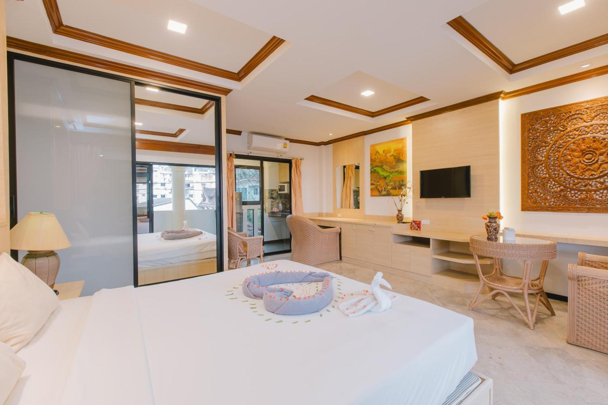 Royal Prince Residence Patong Екстериор снимка
