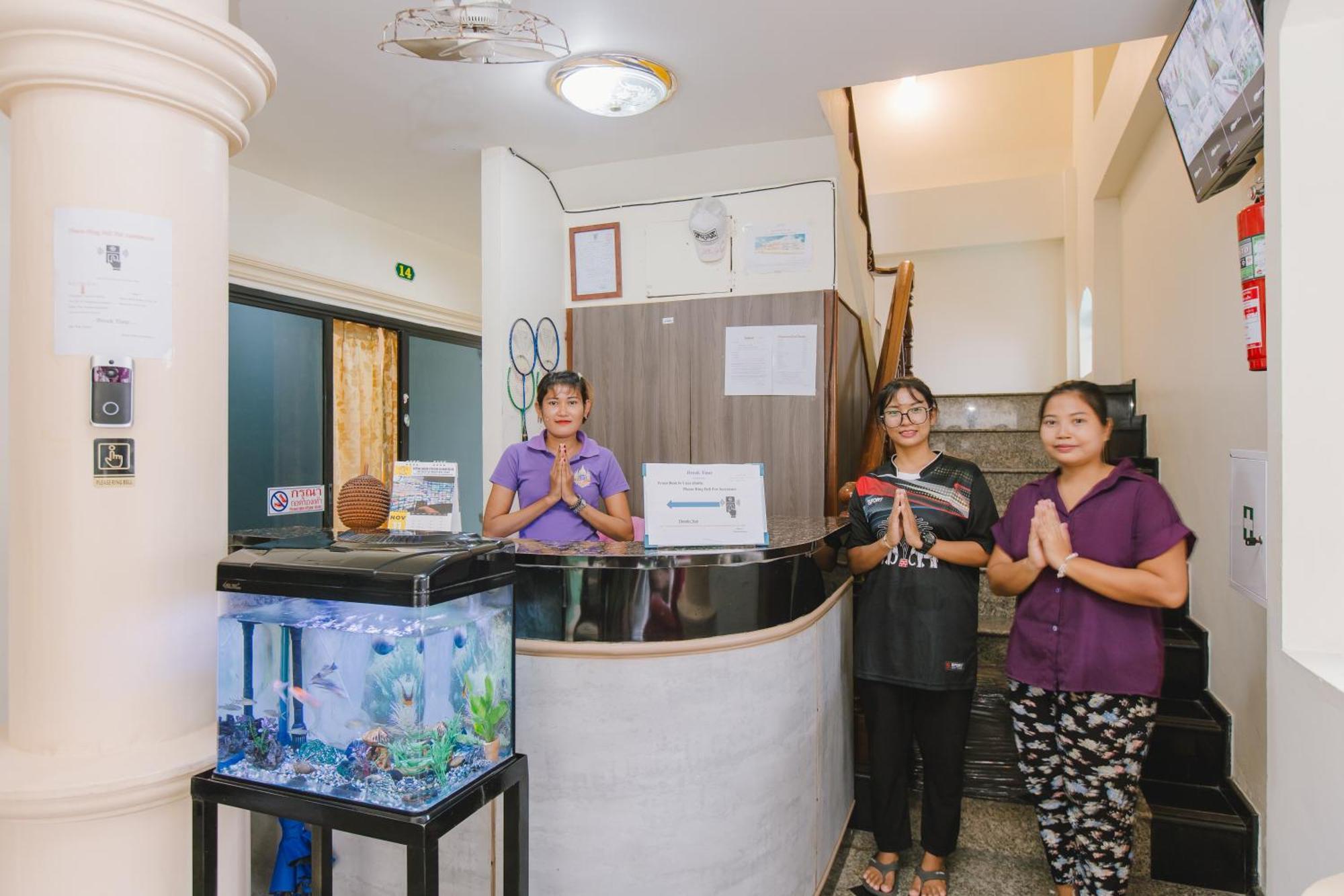 Royal Prince Residence Patong Екстериор снимка
